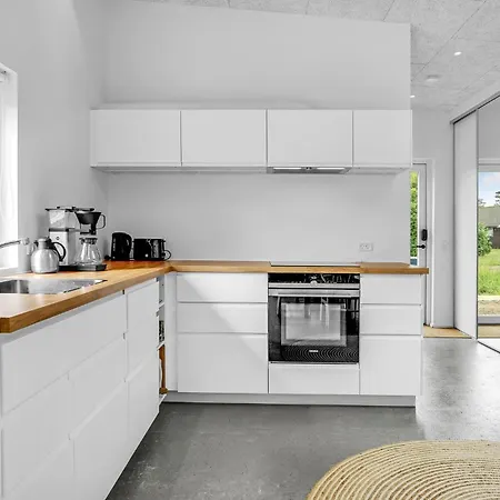 Amazing In With Kitchen *