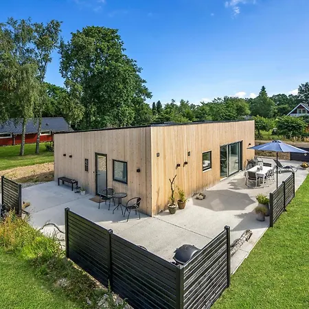 Amazing In With Kitchen Holiday home